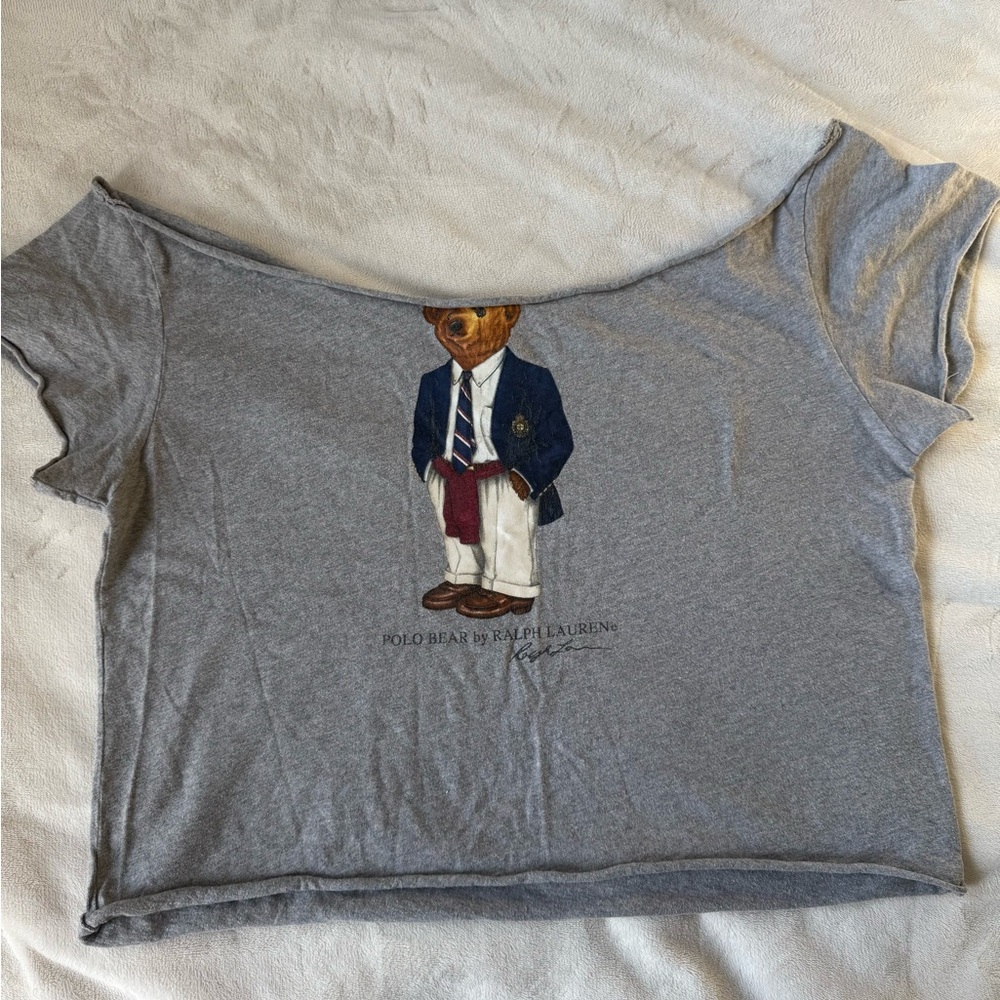 Ralph Lauren Gray Short Sleeve Tee with Bear Graphic